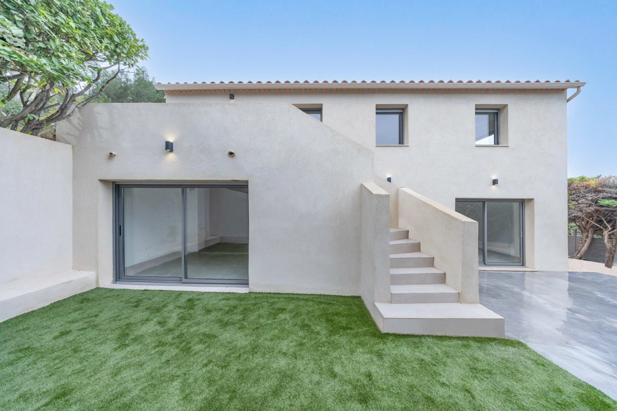 Photo 1 - Maison 5 pièce(s) à Aix-En-Provence (Commune) (13090)