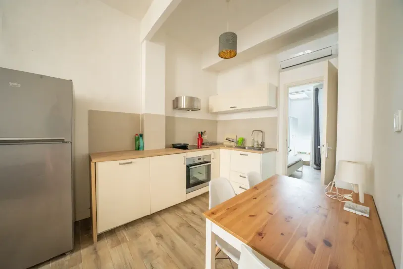 Maison 5 pièce(s) à Aix-En-Provence (Commune) (13090) — 5