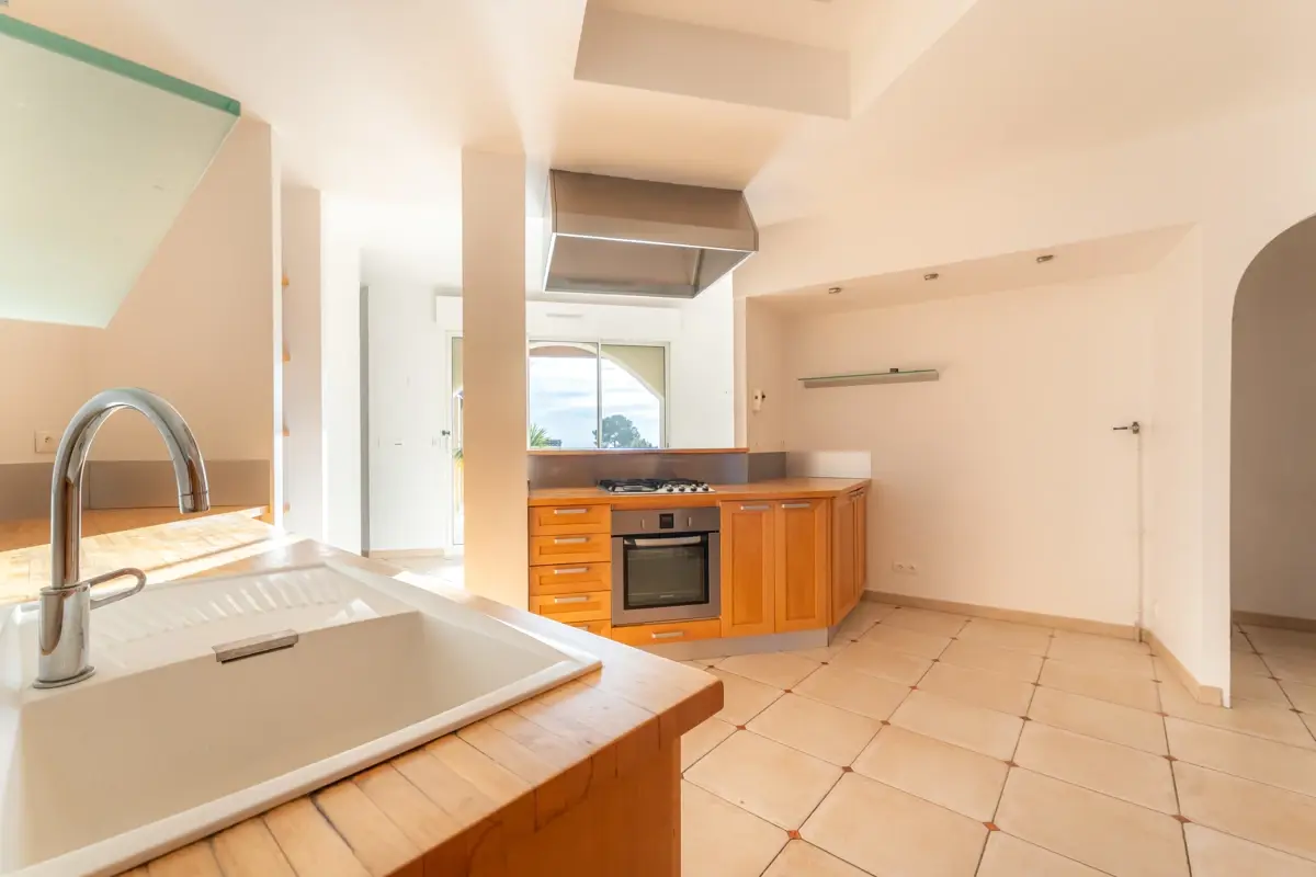 Photo 5 - Maison 6 pièces - superbe vue dégagée - centre ville à pied - sous-sol 200m2 