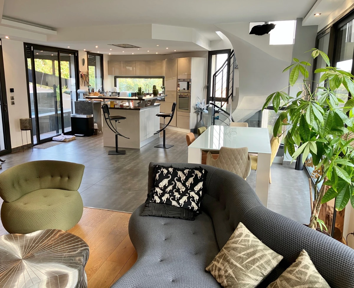 Photo 3 - Maison 6 pièce(s) à Martigues (13500)