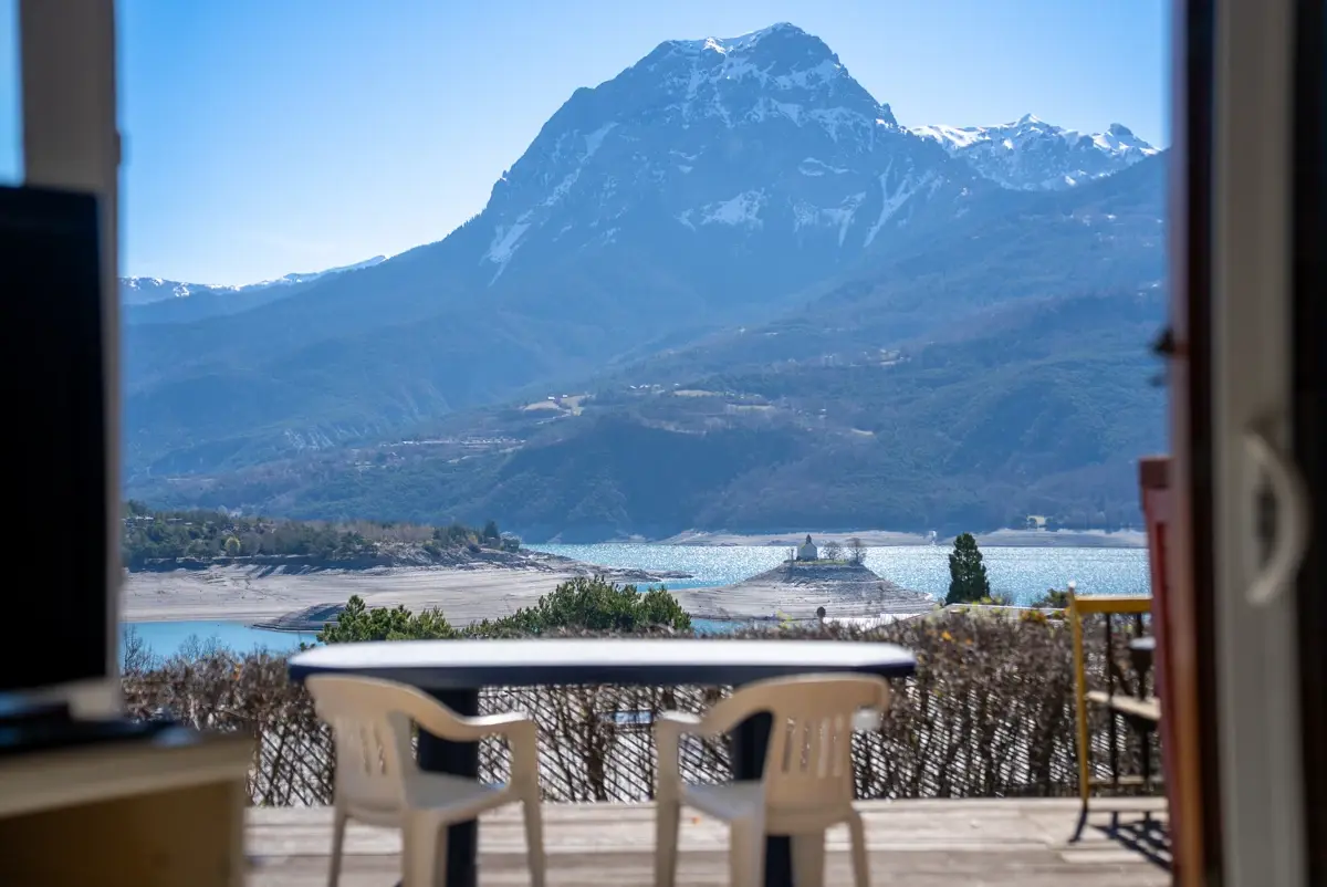 Photo 1 - Pavillon Type 2-Bord de Lac- Vue panoramique. 