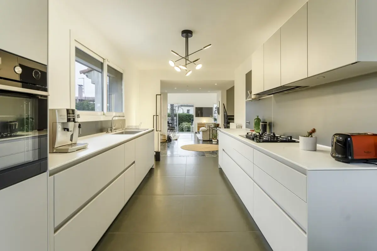 Photo 5 - Villa contemporaine avec accès privé à la mer dans la résidence