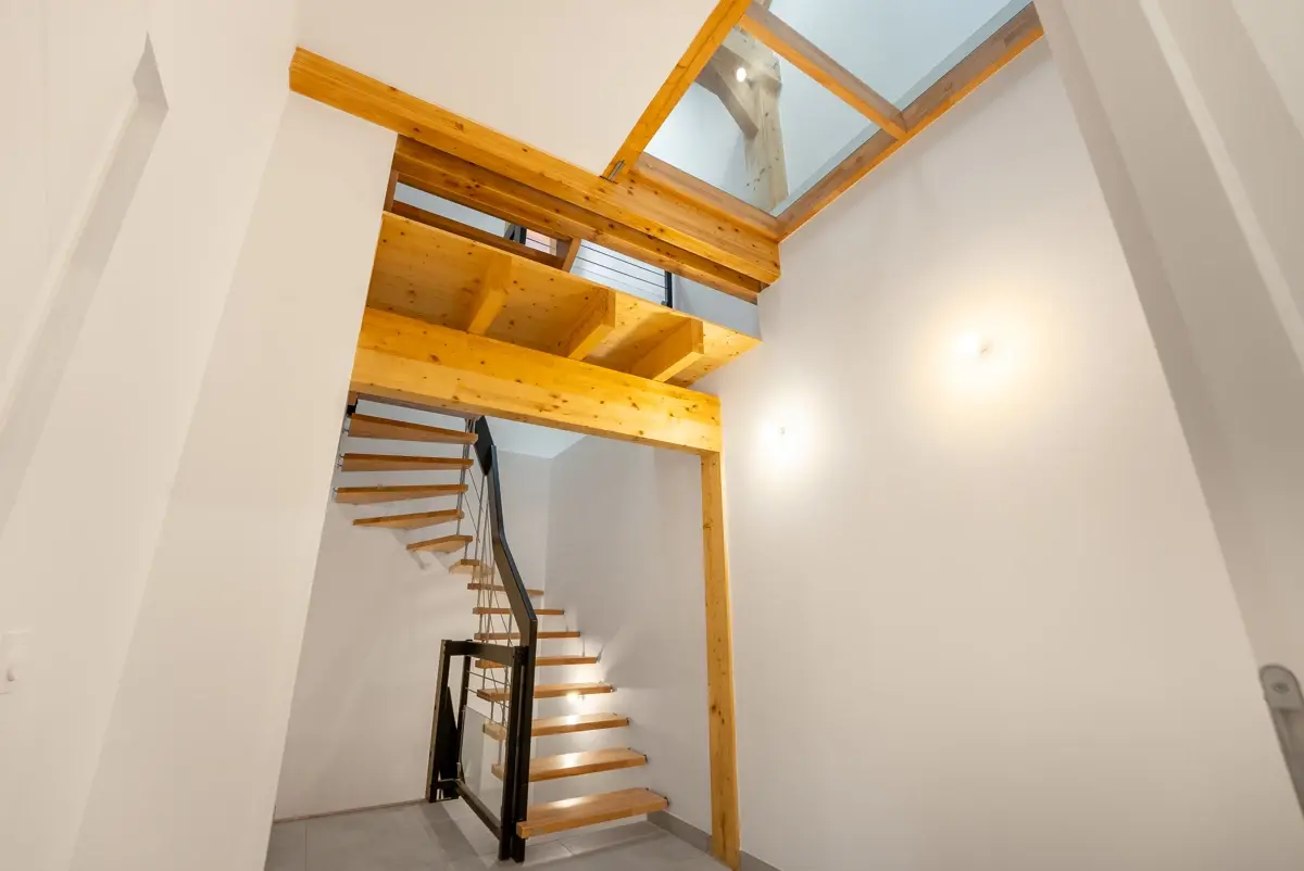 Photo 3 - Maison T4 rénovée - 81 m²- centre ville de Chorges.