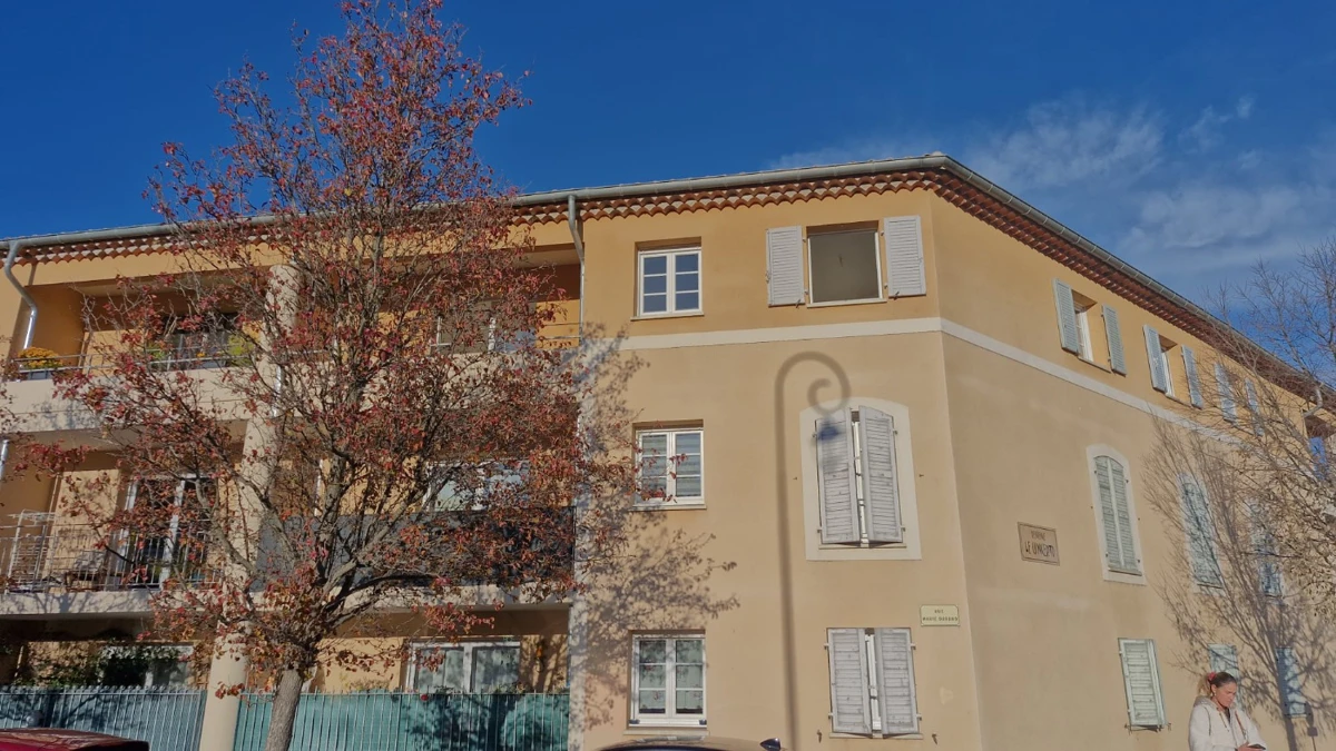 Photo 5 - Appartement 3 pièces La Roque d'Anthéron 