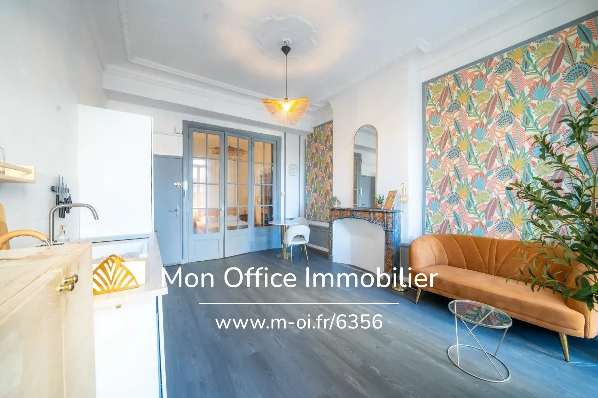 Appartement 4 pièces dernier étage Saint Jérome — 22