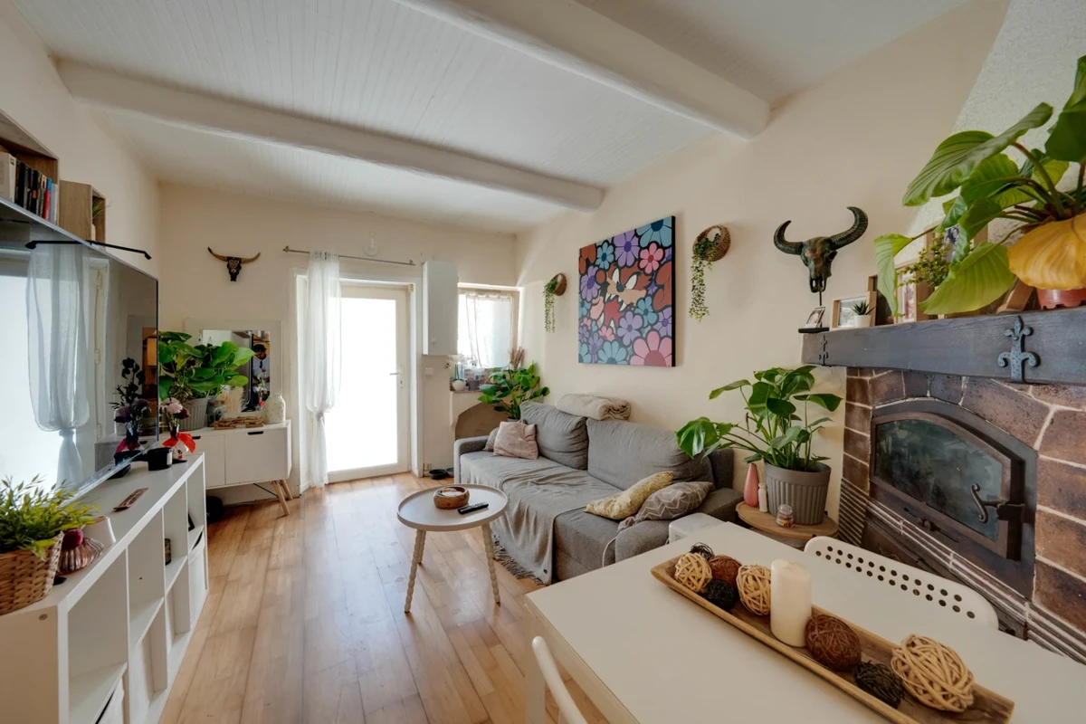 Photo 2 - Spécial investisseur – Maison de village avec terrasse et locataire en place au cœur de Bouc-Bel-Air