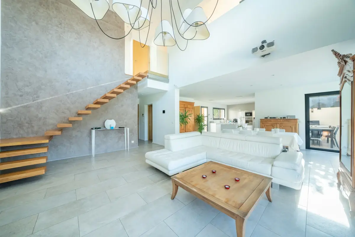 Photo 5 - Villa contemporaine à Saint-Cannat - 4 pièces - piscine - garage