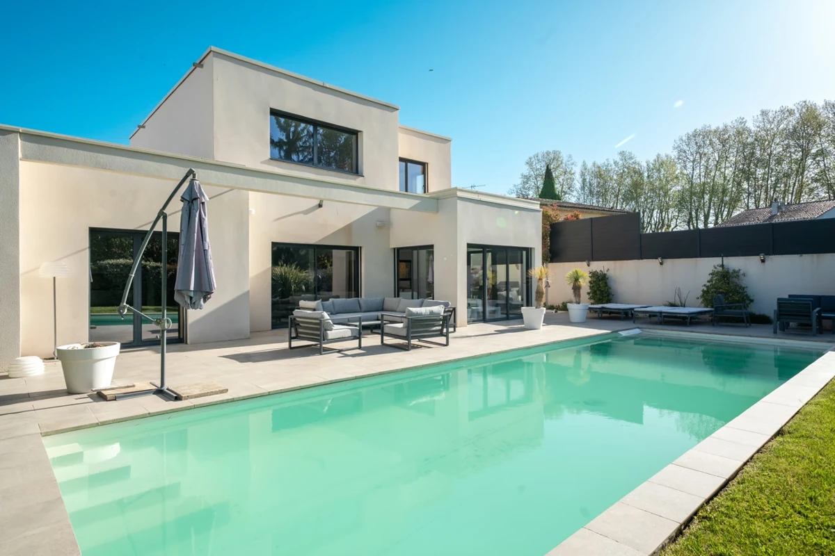 Photo 1 - Villa contemporaine - 4 pièces - piscine - garage