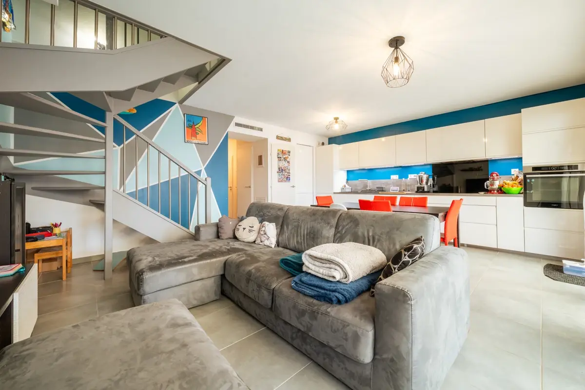 Photo 3 - Maison récente 4 pièces avec jardin, piscine et pergola – Quartier recherché de Pertuis