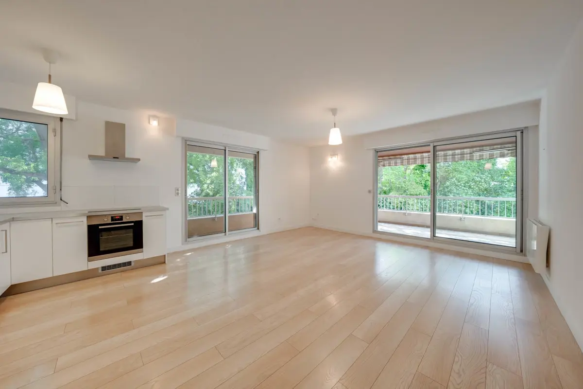 Photo 3 - Appartement 2 pièces avec terrasse et box dans le 8e arrondissement de Marseille