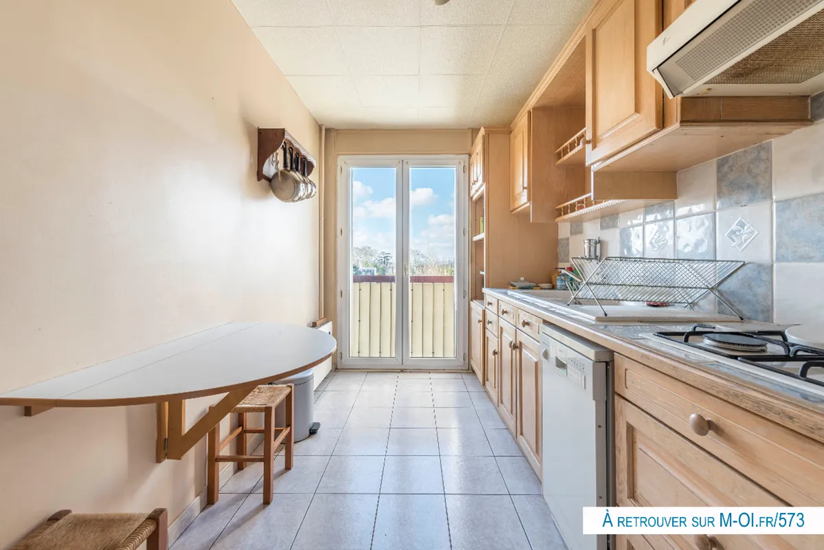 Photo 4 - Exclusivité - 13100 - Aix-en-Provence - Sud - Appartement - T4 - 84m2 - Balcon - Ascenseur - Cave - Box