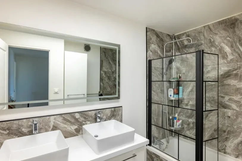 Maison 11 pièces de 350m2 sur 3000m2 de terrain à Mimet — 27