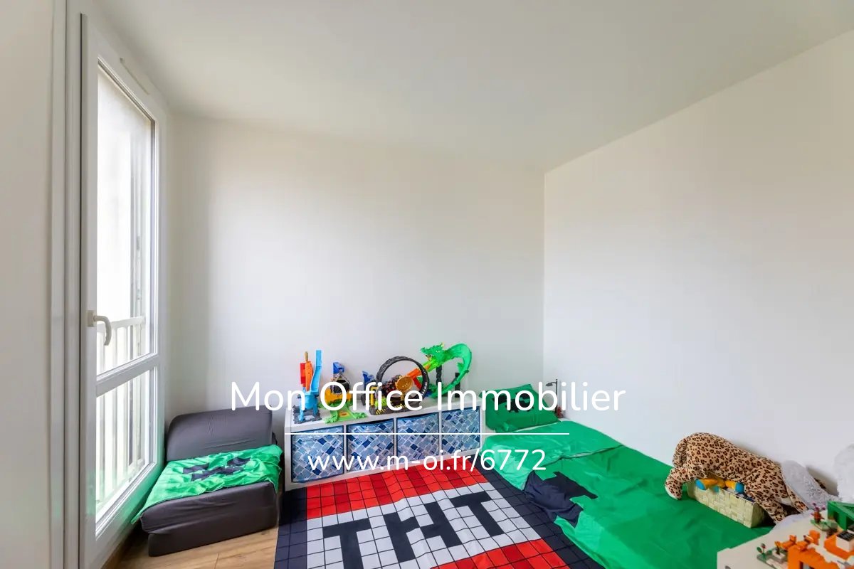 Maison 11 pièces de 350m2 sur 3000m2 de terrain à Mimet — 26