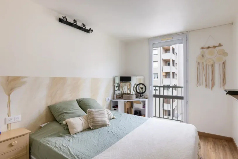 Maison 11 pièces de 350m2 sur 3000m2 de terrain à Mimet — 30