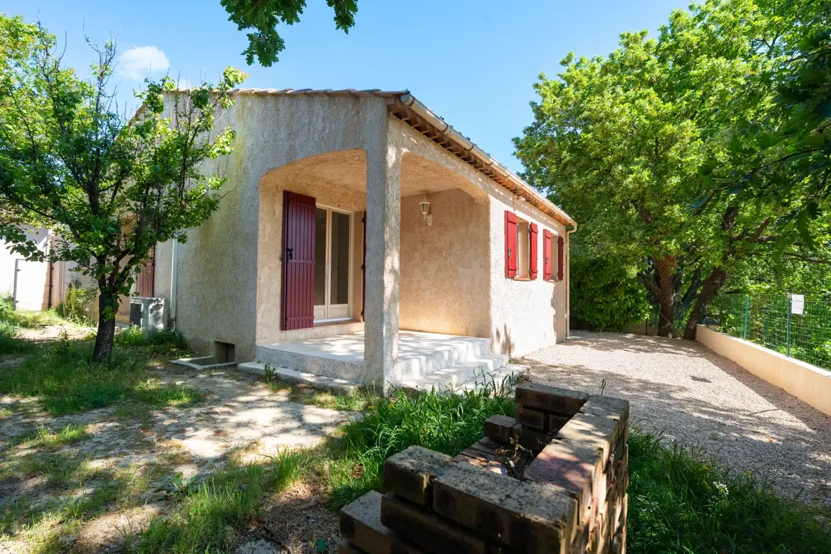 Photo 3 - Maison 4 pièces avec jardin et terrasse - Pertuis 