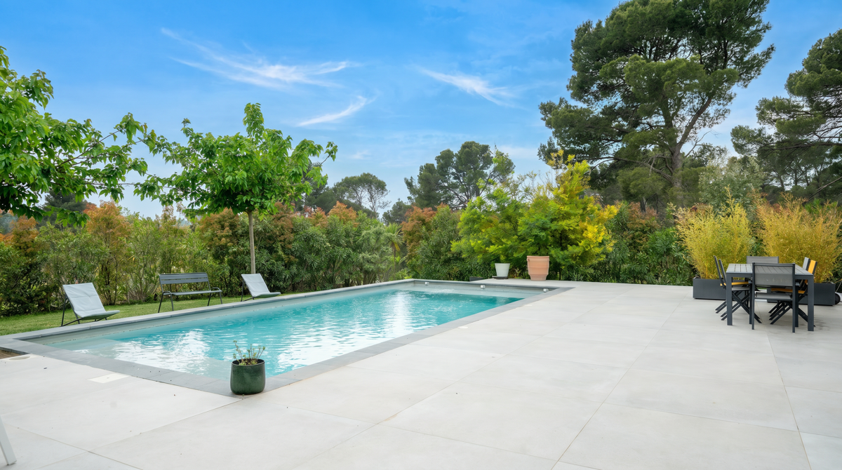 Photo 4 - Maison contemporaine 201m² avec piscine - Ventabren