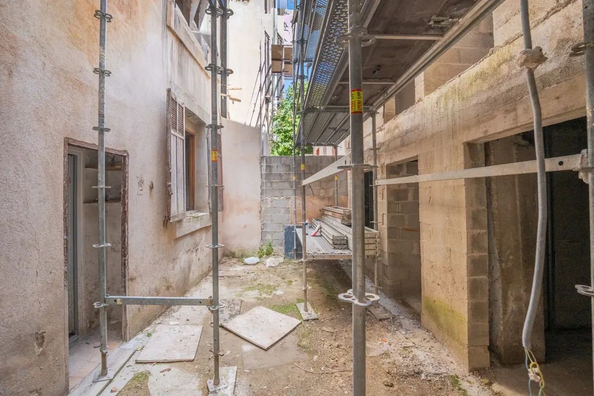 Photo 2 - exclusivité Immeuble 12 appartements travaux a prévoir en cour d'achèvements 