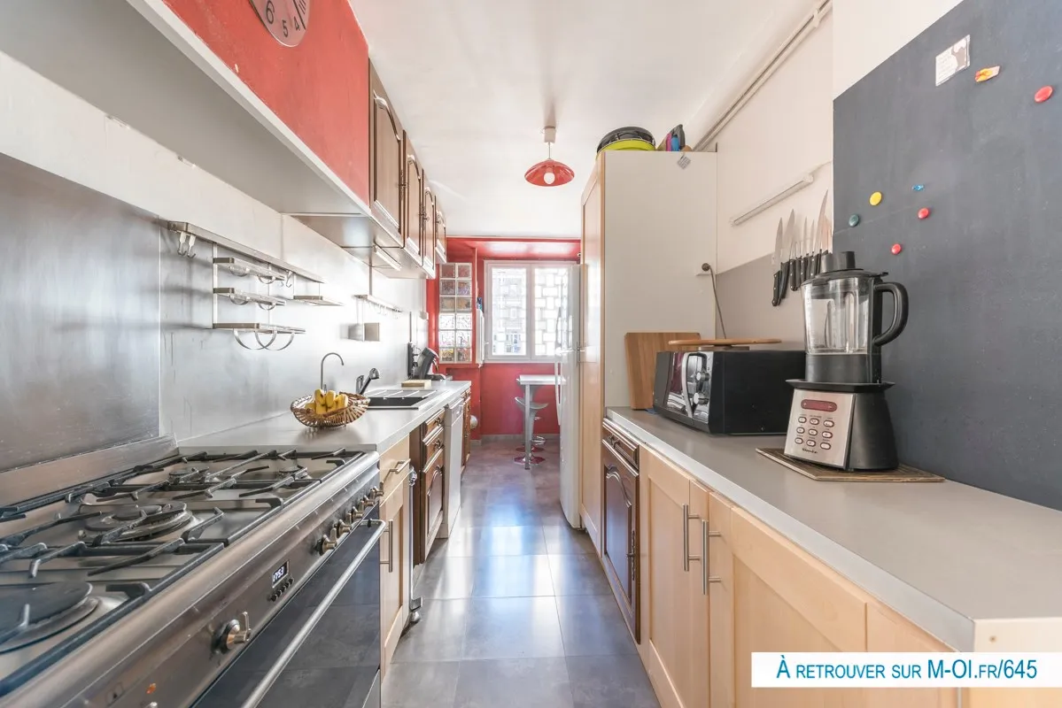 Photo 2 - ///   VENDU  /// 13300 - Salon-de-Provence -Appartement T5 110m² L.C