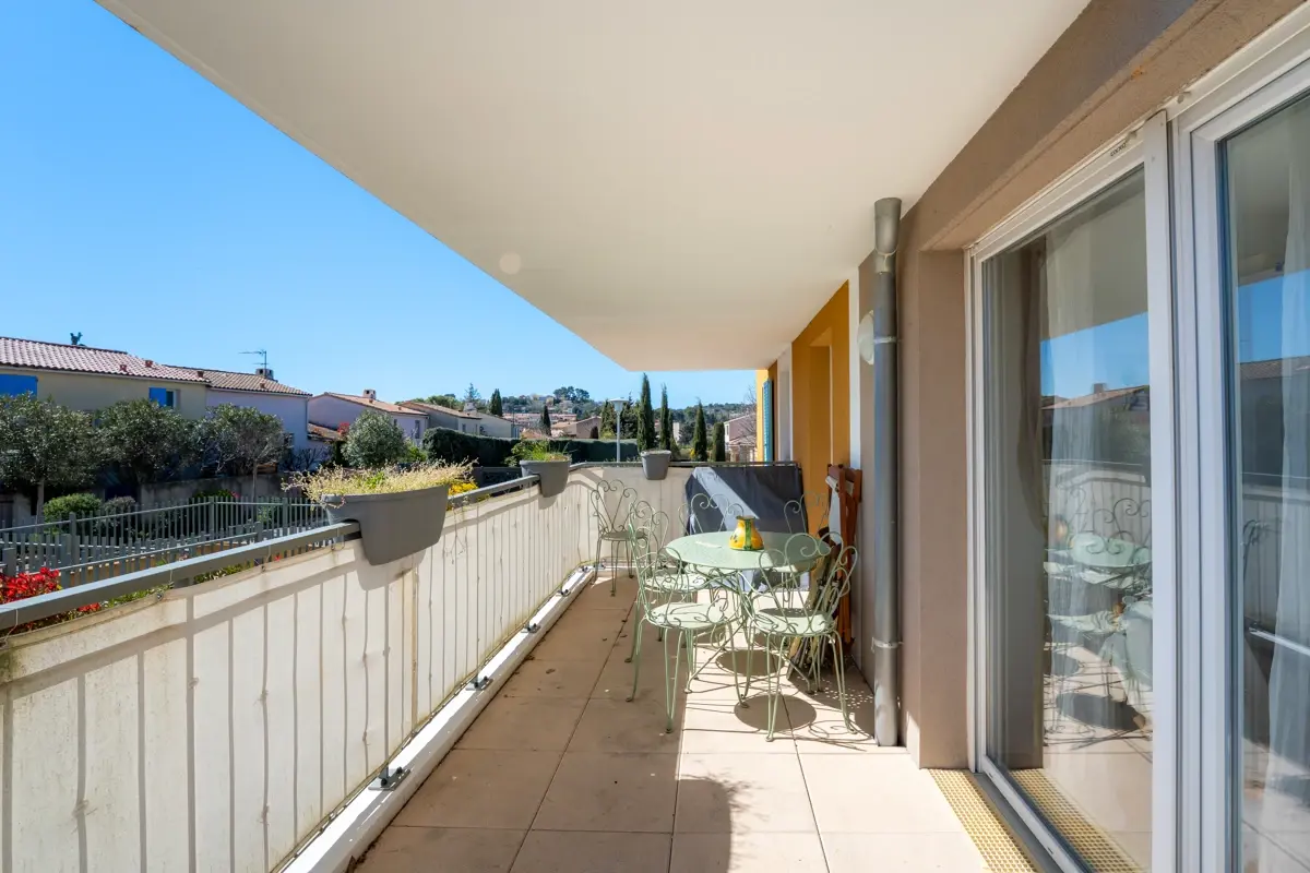 Photo 2 - Appartement 4 pièces - Centre ville - Venelles