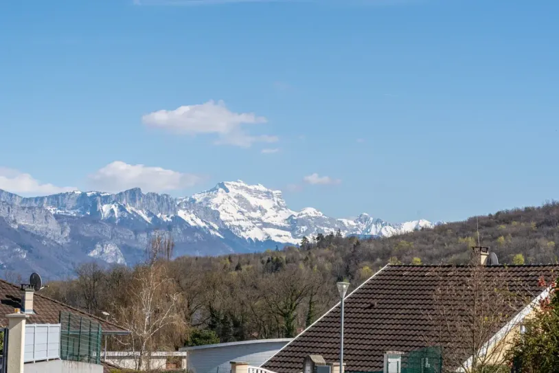 Maison 4 pièce(s) - Piscine - Grand jardin - DPE C à Sillingy (74330) — 26