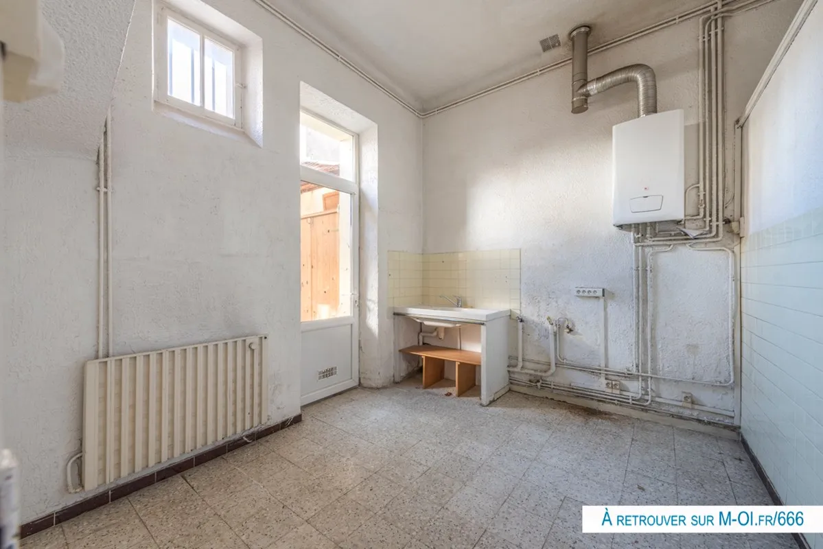 Photo 4 - ///  VENDU /// 13300 - Salon-de-Provence - Maison 70 m² avec terrasse à rénover