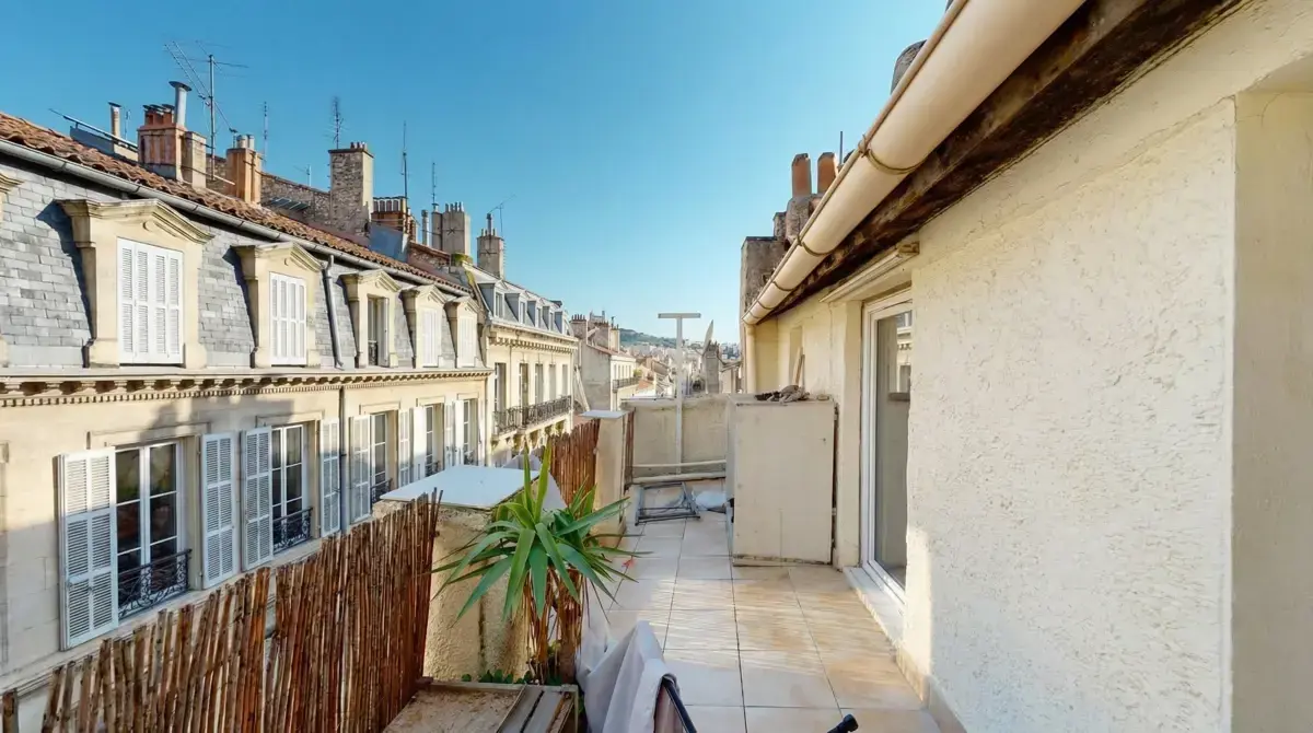 Photo 1 - Plein centre un Immeuble de rapport comprenant 7 appartements  