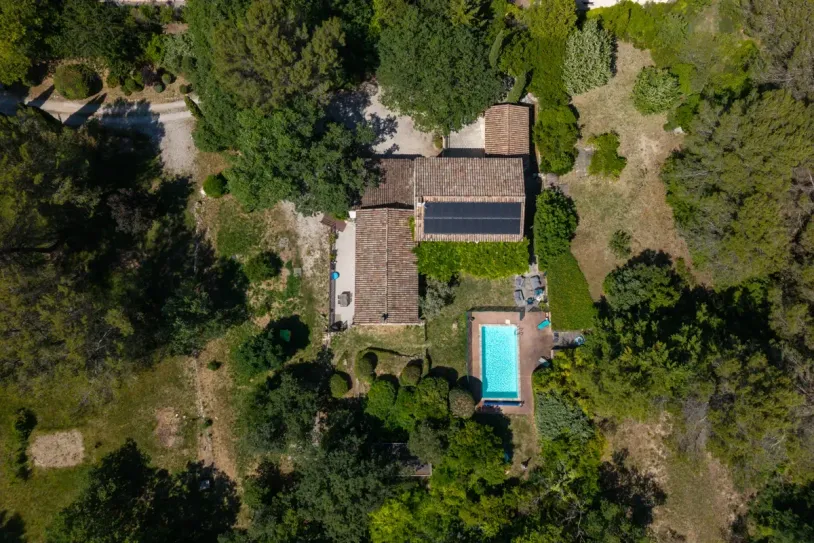 Maison familiale à rafraichir - Piscine - Venelles — 5