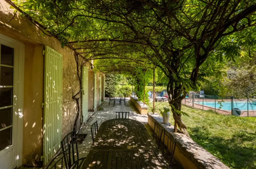 Maison familiale à rafraichir - Piscine - Venelles — 11