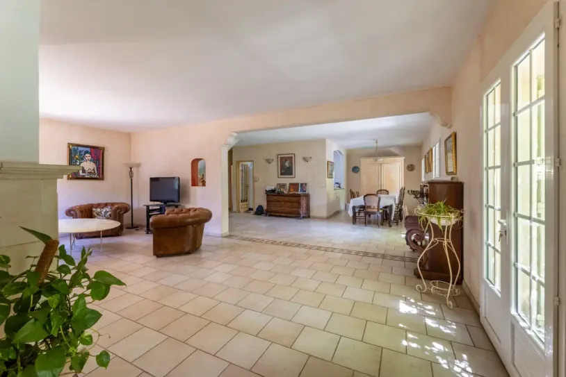 Maison familiale à rafraichir - Piscine - Venelles — 29