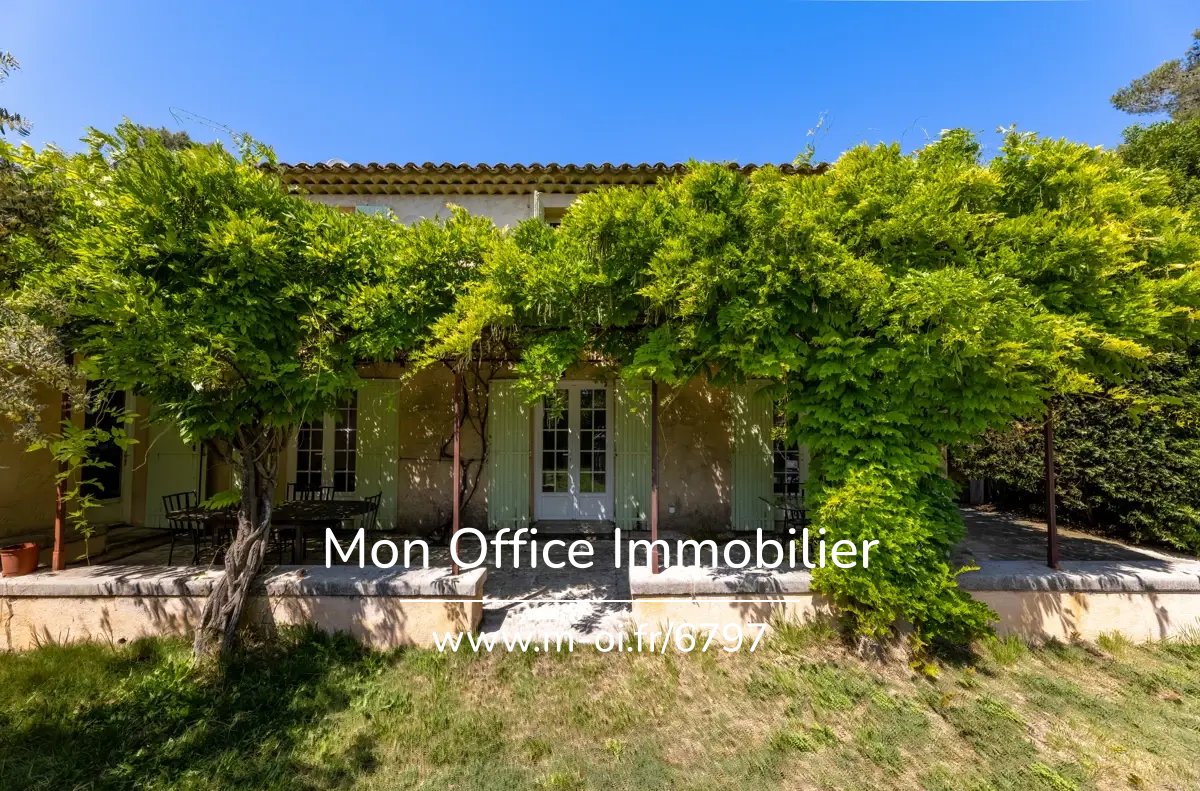 Maison familiale à rafraichir - Piscine - Venelles — 10