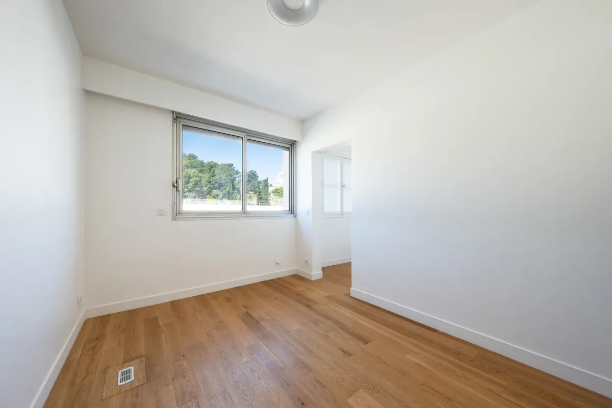 Photo 5 - Appartement 3 pièces avec terrasse dans le quartier de Vauban (13006)