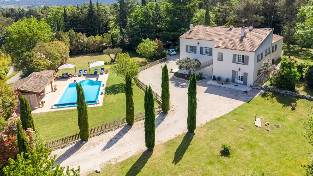 Photo 2 - Maison 7 pièces, quartier Saint Donat 