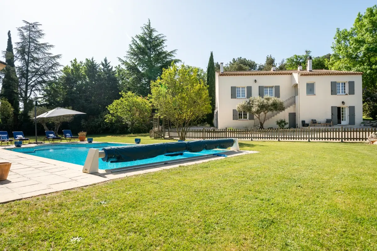 Photo 3 - Maison 7 pièces, quartier Saint Donat 