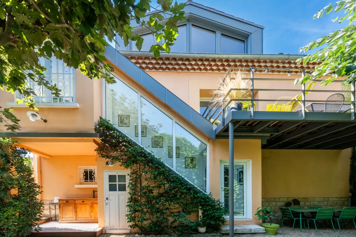Photo 1 - Maison de ville avec jardin arboré et piscine au cœur d’Aix-en-Provence ! 