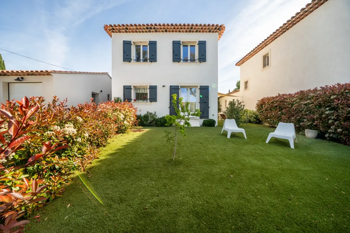 Photo 1 - Maison moderne 5 pièces - Luynes 