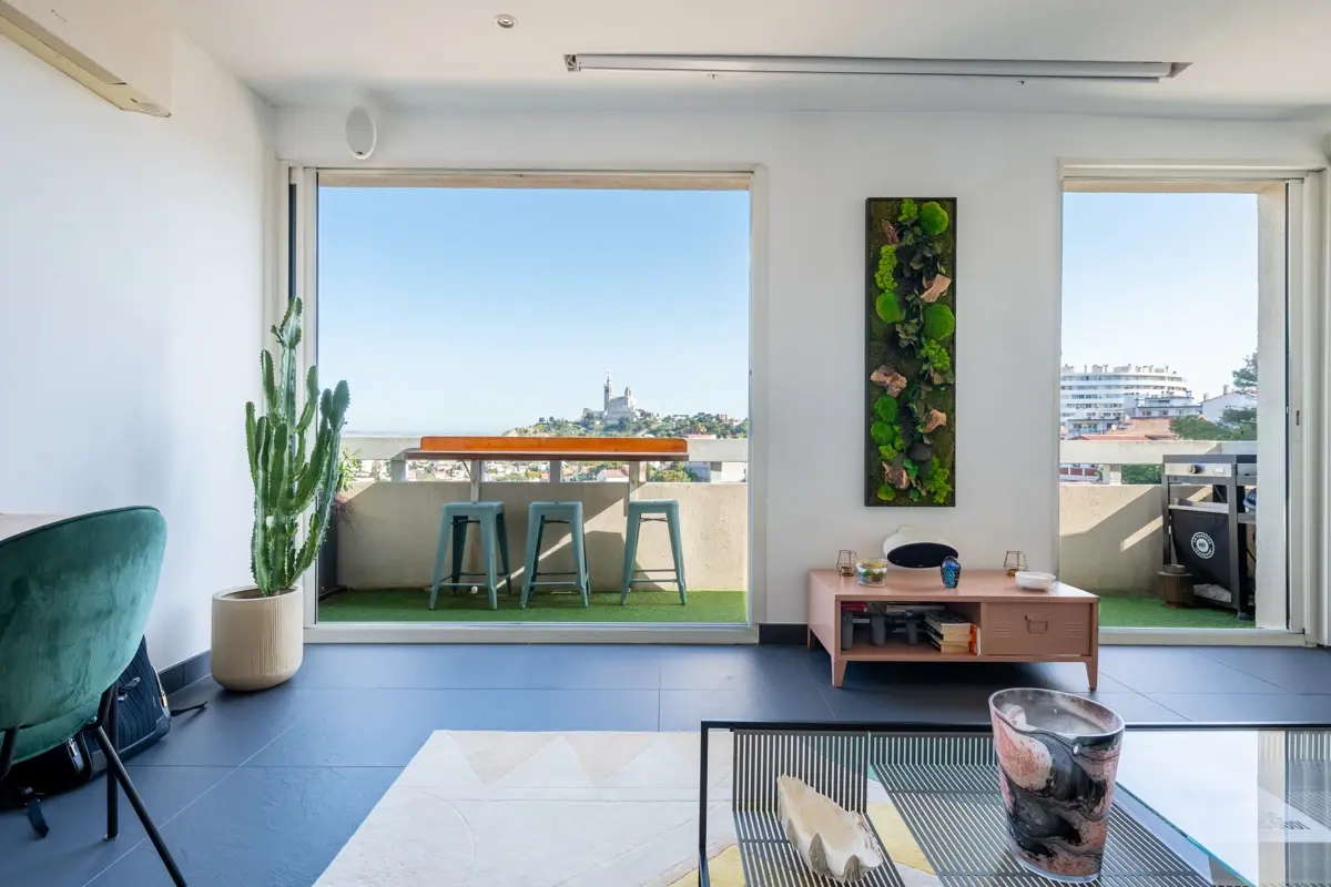 Photo 2 - Appartement 3 pièces avec extérieurs à la vue exceptionnelle et parking au Roucas Blanc