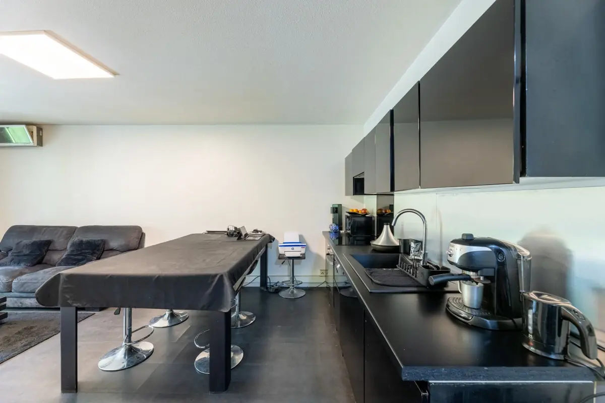 Photo 3 - Appartement 4 pièces avec jardin et garage à Marseille 9e Arrondissement 
