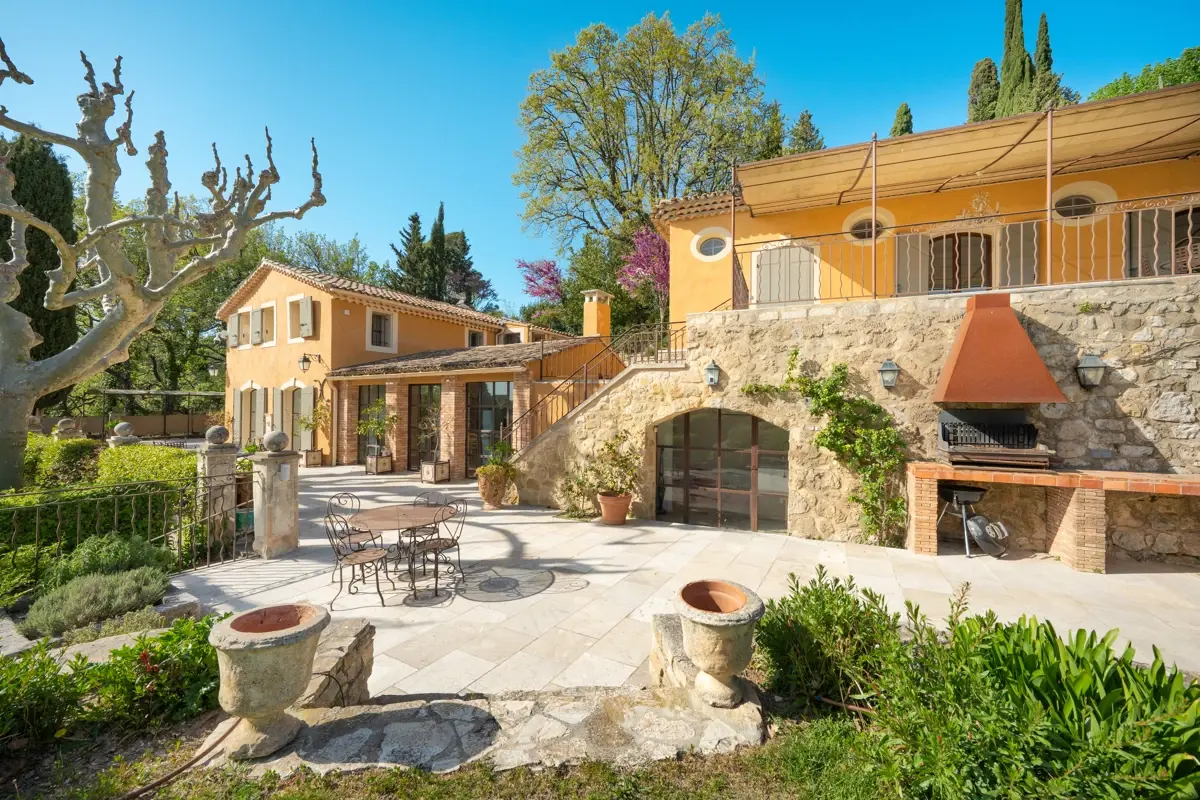 Photo 4 - propriété 8 pièces - 325m2 - Piscine chauffée et vue dégagée à deux pas du centre ville historique 