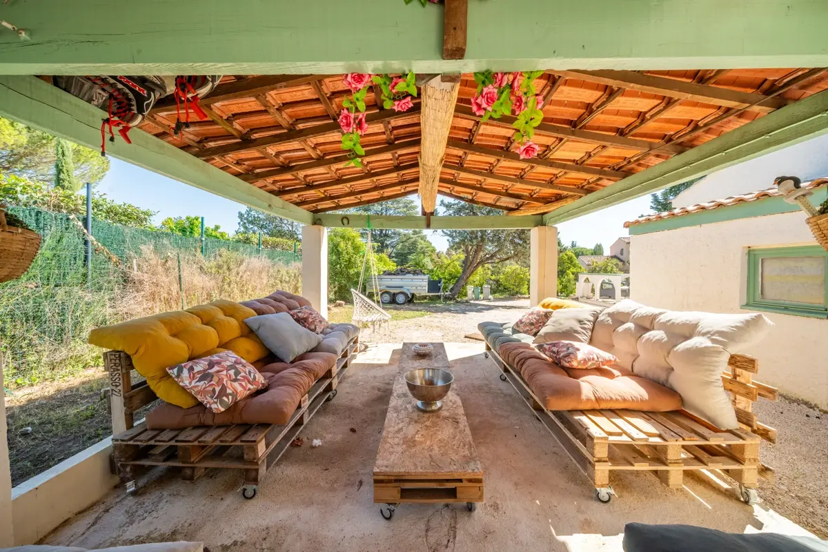 Photo 2 - Maison 8 pièces.