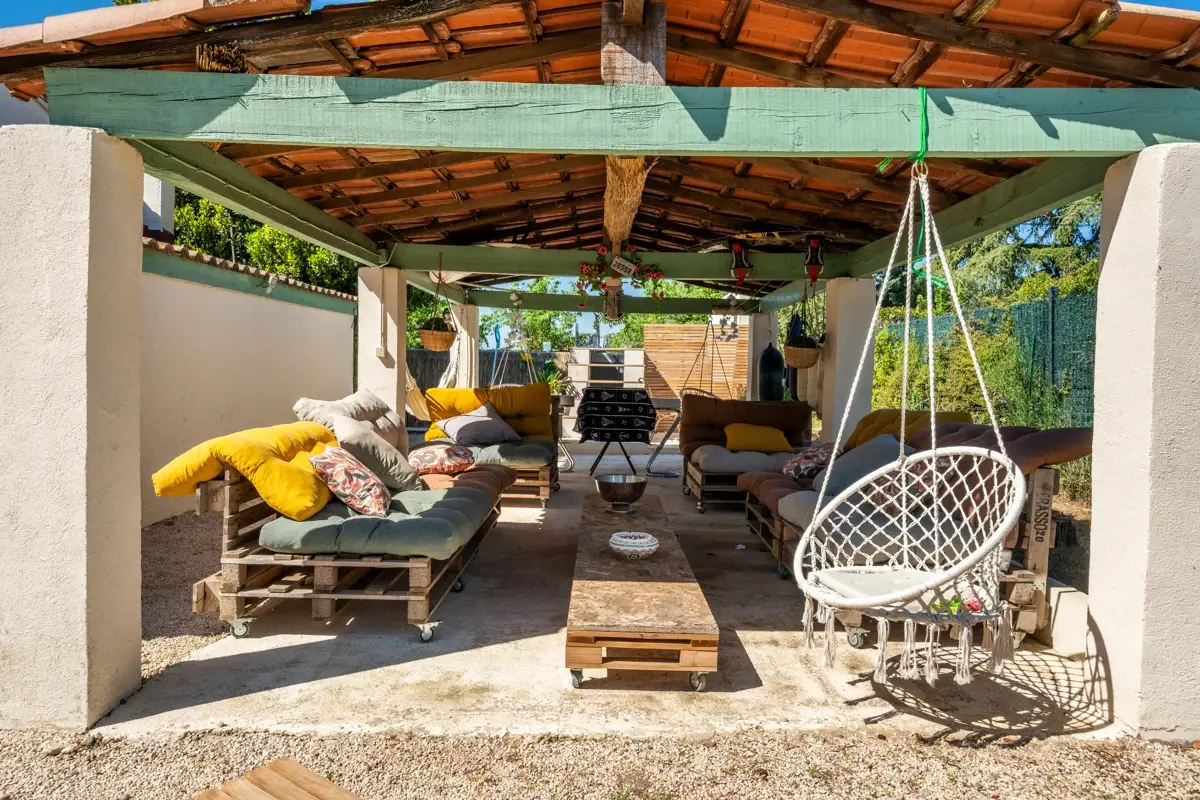 Photo 4 - Maison 8 pièces.