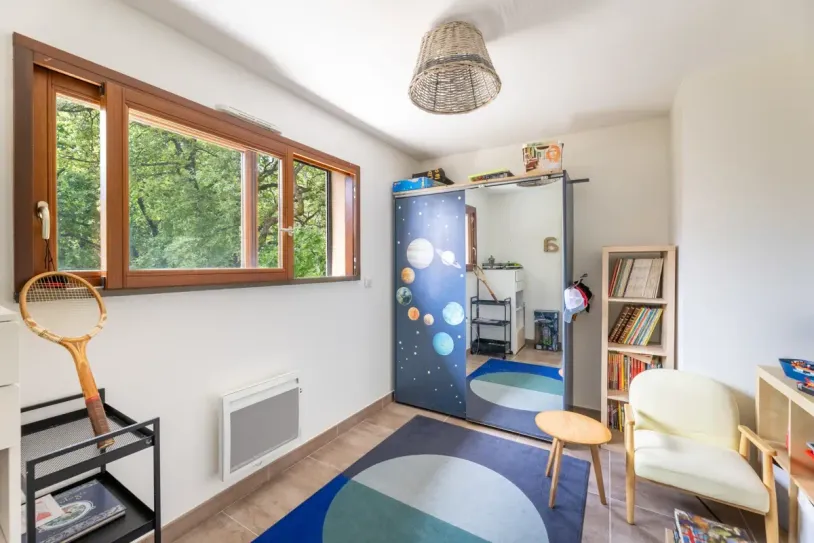 Maison 6 pièces de 143 m² à Éguilles — 29
