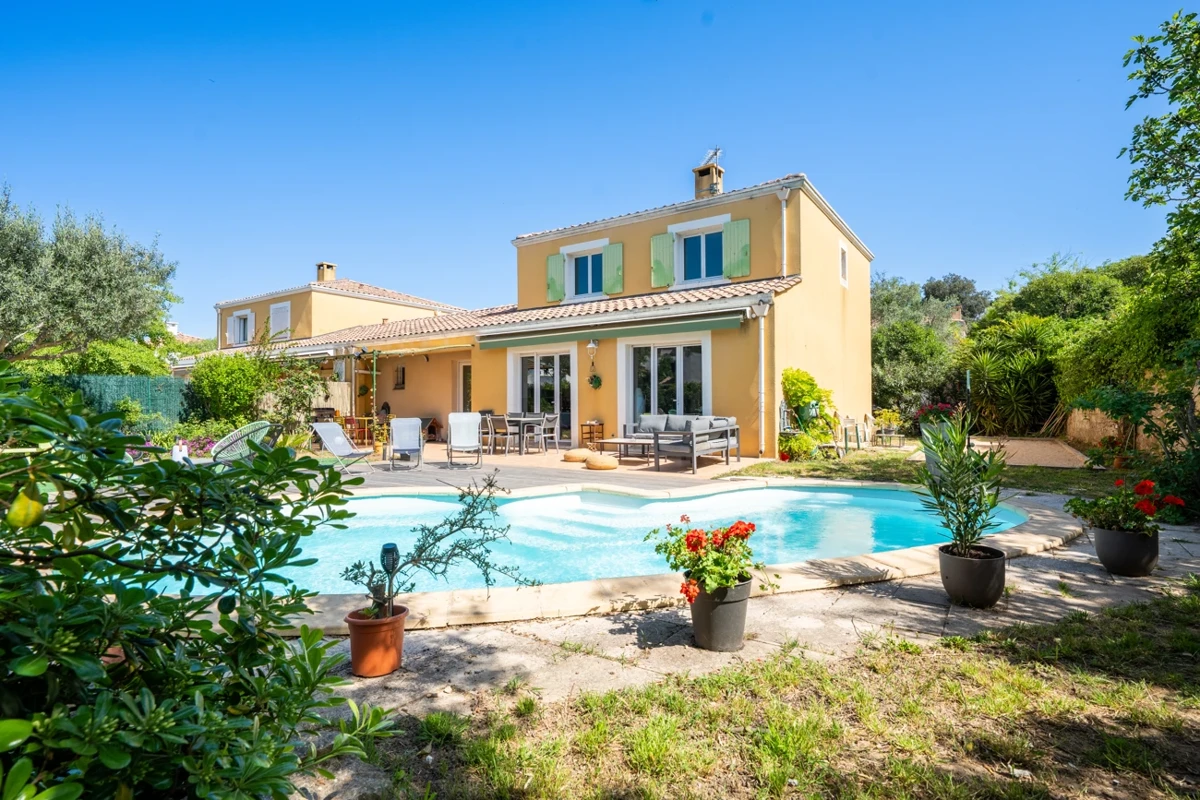 Photo 4 - Maison 4 chambres - piscine, sous sol, garage