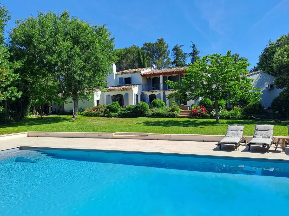 Photo 1 - Maison avec 6 chambres dont studio indépendant - Jardin paysager piscine garage - 13 100 AIX