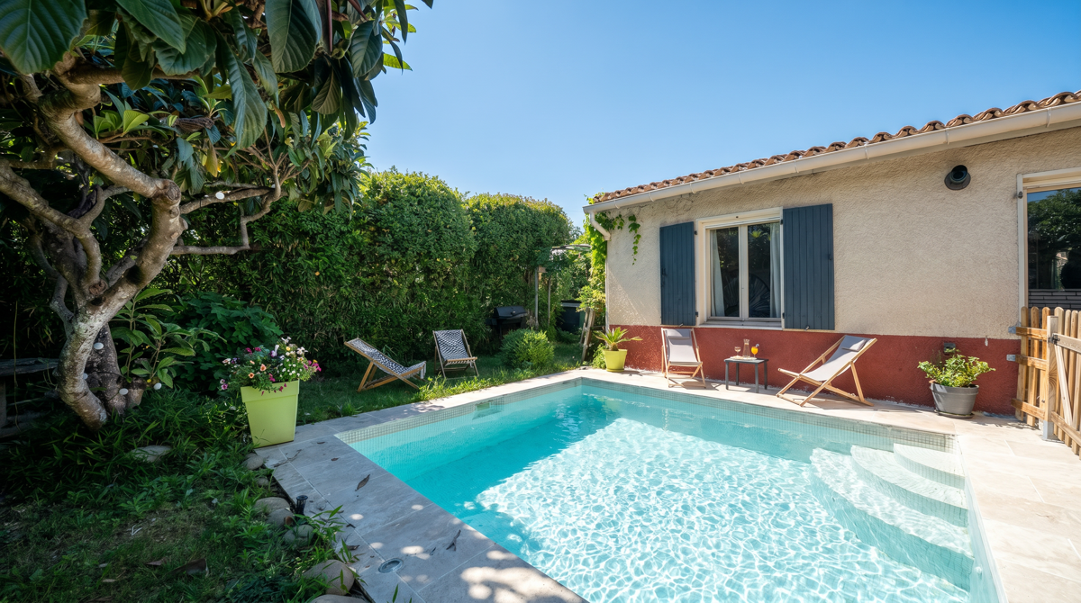 Photo 2 - Maison 5 pièces avec  piscine, jacuzzi et garage 