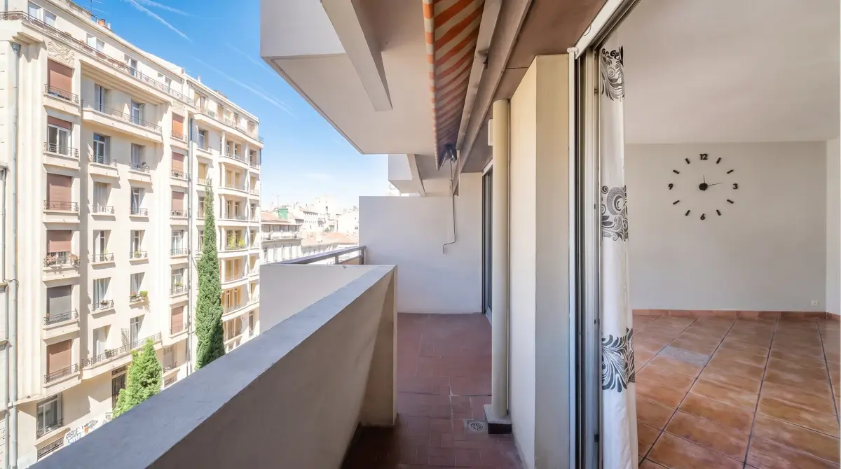 Photo 1 - Studio avec terrasse dans le 6e arrondissement de Marseille