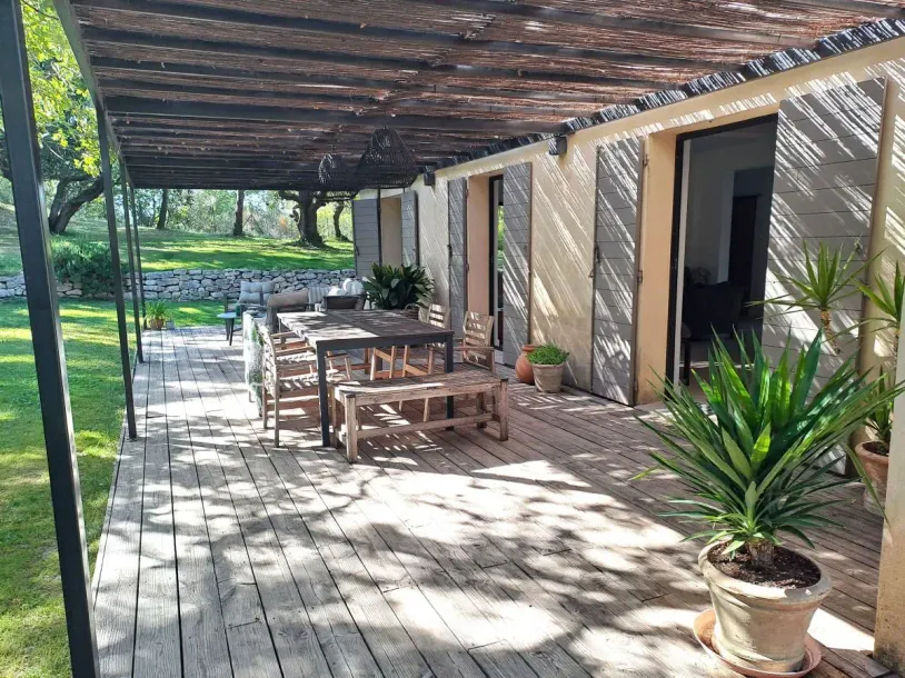 Maison avec dépendance - Parc arboré piscine garage - Proche Aix au PUY STE REPARADE — 26