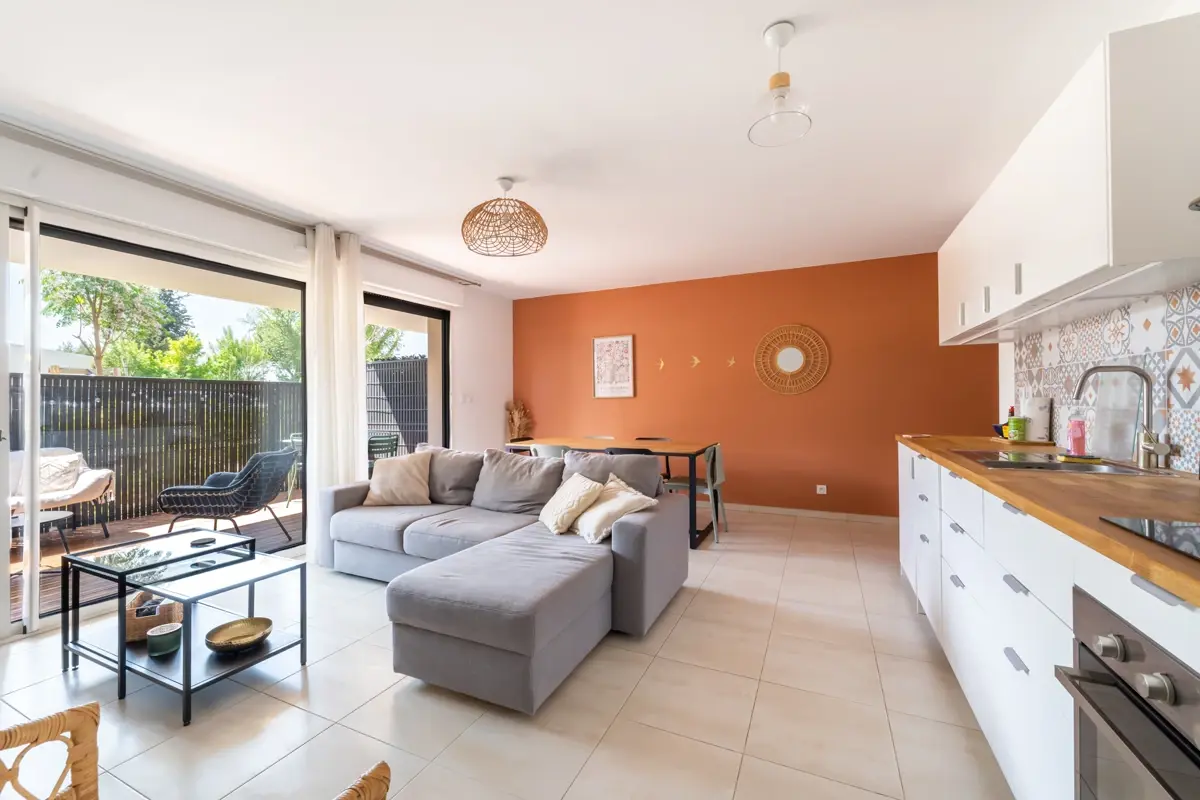 Photo 1 - Appartement 3 pièces avec terrasses et stationnements