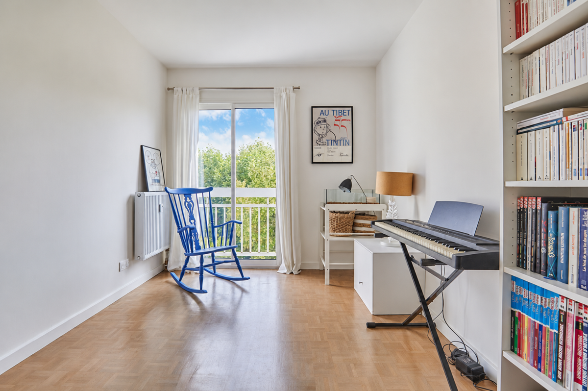 Photo 5 - ST Jérome - Appartement 4 pièces Rénové de 96 m2 - Ascenseur - Balcon - Stationnement privé - Résidence Sécurisée 