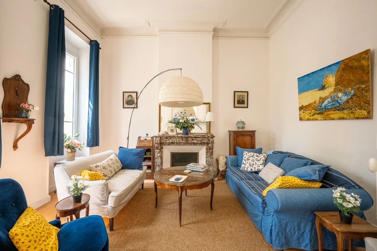 Photo 3 - Maison 9 pièce(s) à Salon-de-Provence (13300)