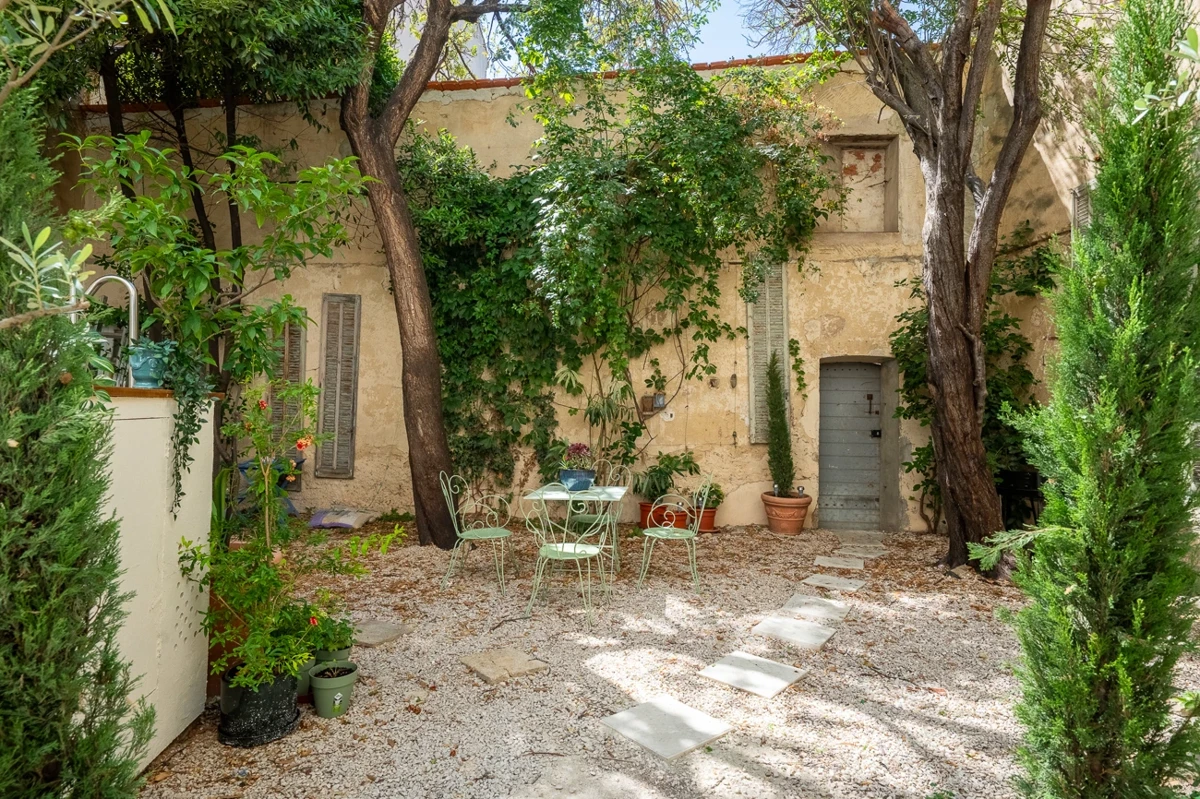 Photo 4 - Maison 9 pièce(s) à Salon-de-Provence (13300)
